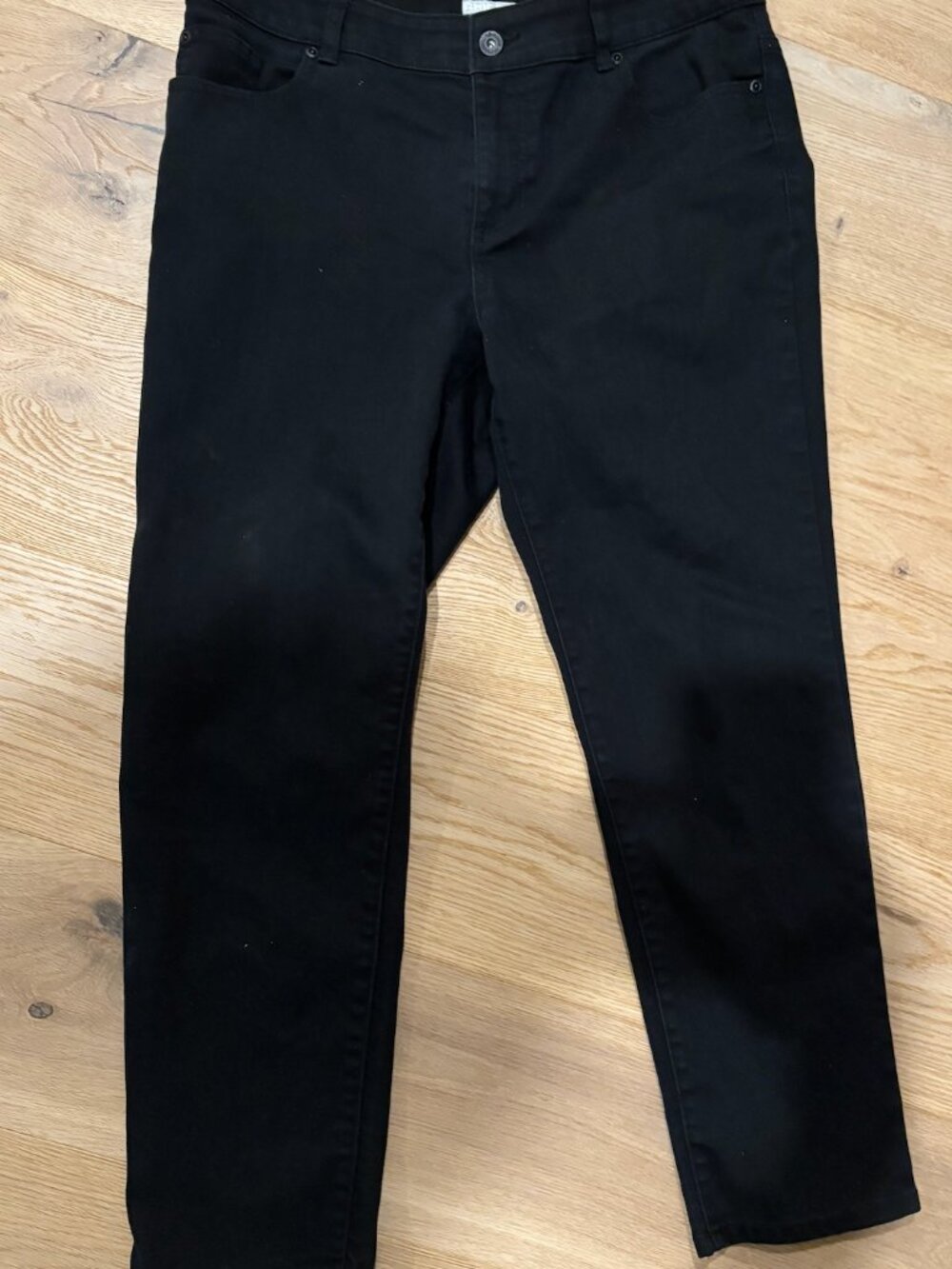 CHICO'S Platinum Black Jeans Size 1.5 [equivalent to size 10]